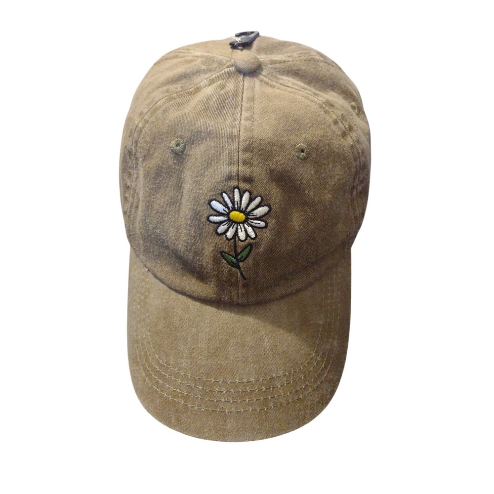Maurices Daisy Baseball Hat OS Casual Outdoors Cute Classic Boho Lightweight